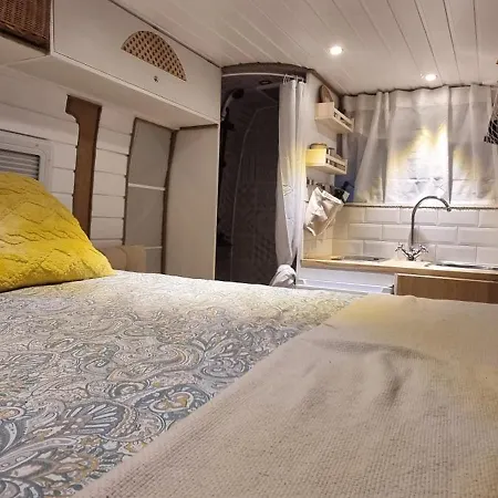 Furgoneta Camper Kamp alanı